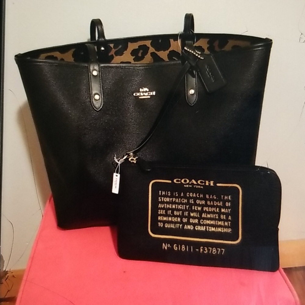 NWT Coach reversible Black/Leopard tote & wristlet